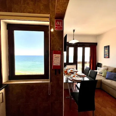Apartment & Ocean View 1 By Homing *