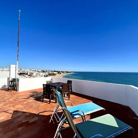 Apartment & Ocean View 1 By Homing *